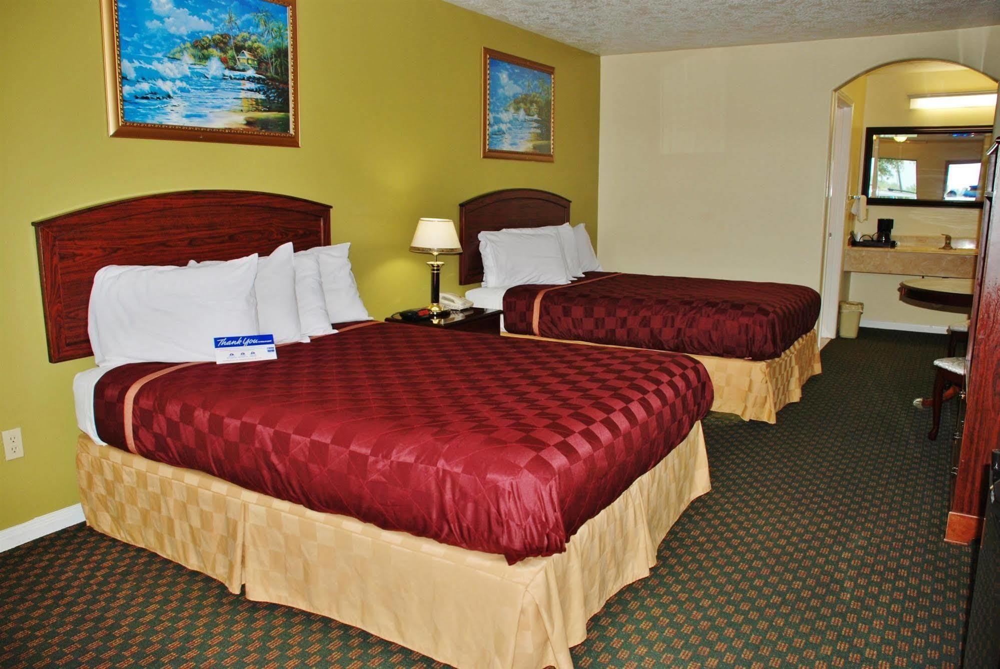 Americas Best Value Inn & Suites Hempstead Kültér fotó